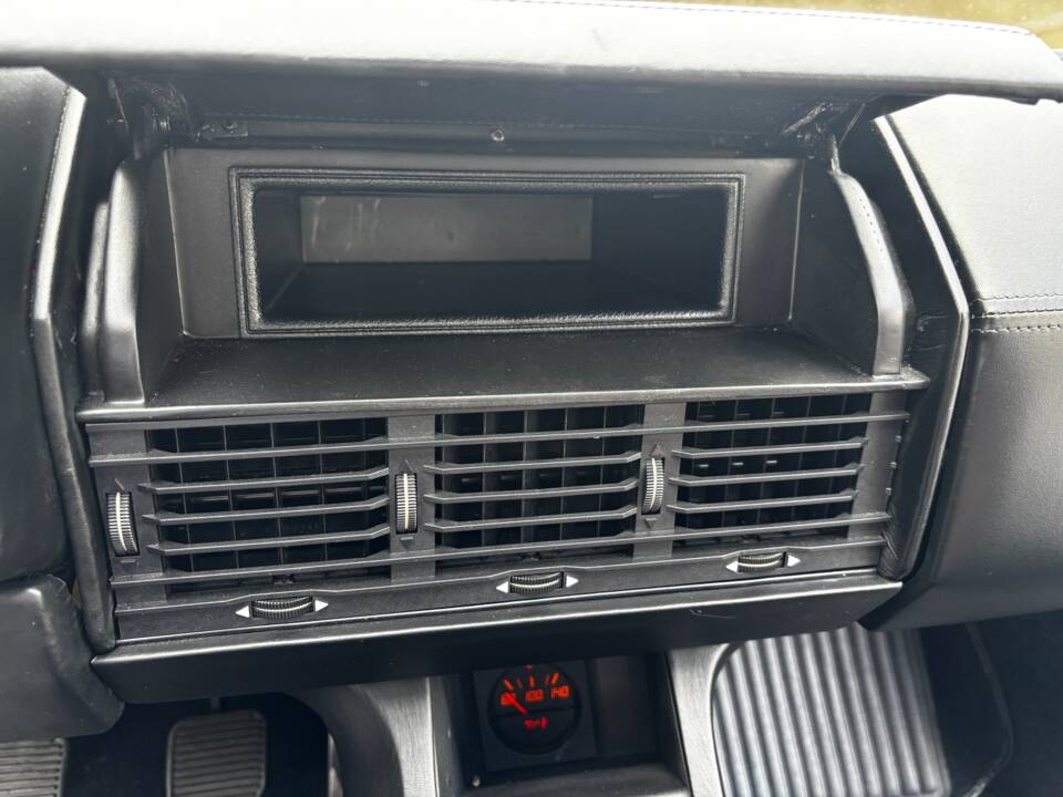 Image 31/59 of Ferrari Testarossa (1990)