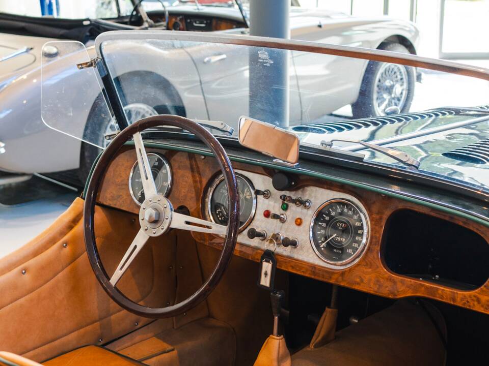 Image 17/21 de Morgan Plus 4 (1964)