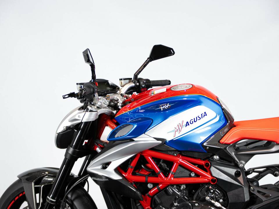 Bild 27/50 von MV Agusta DUMMY (2019)