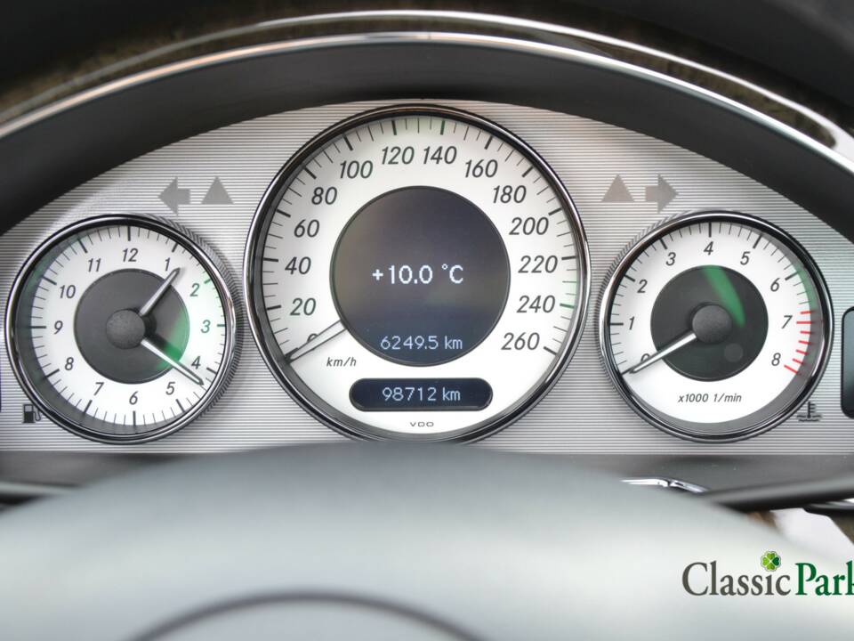 Bild 42/50 von Mercedes-Benz CLS 350 CGI (2008)