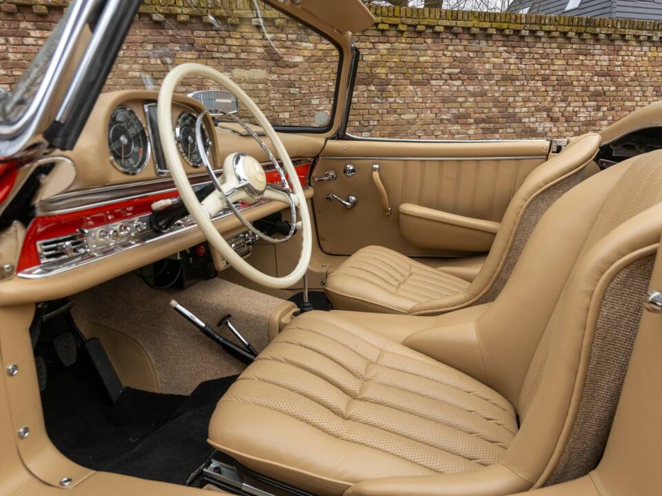 Image 25/50 de Mercedes-Benz 300 SL Roadster (1962)