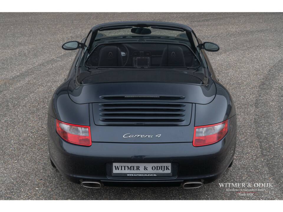 Bild 22/32 von Porsche 911 Carrera 4 (2006)