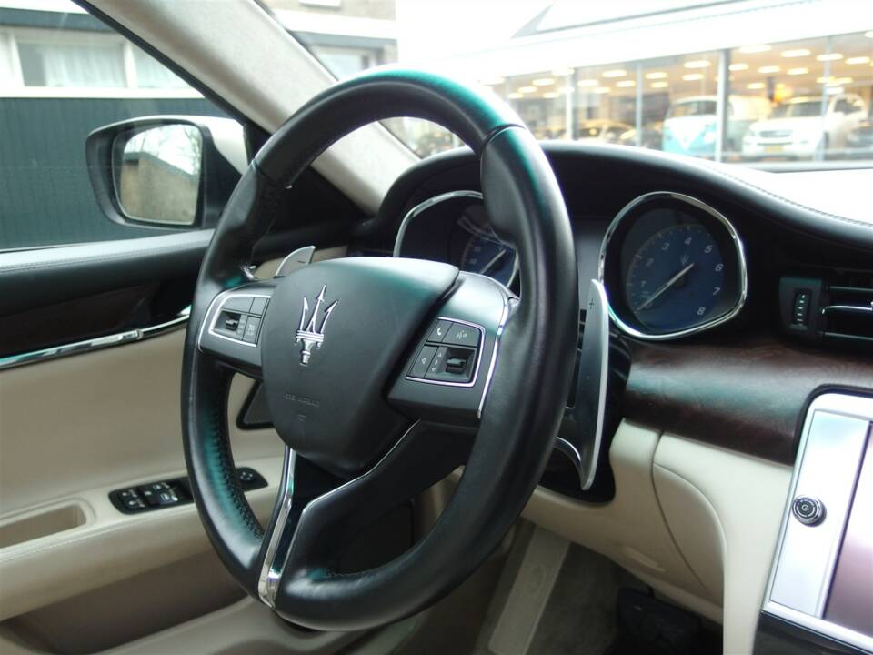 Image 43/90 of Maserati Quattroporte GTS (2013)