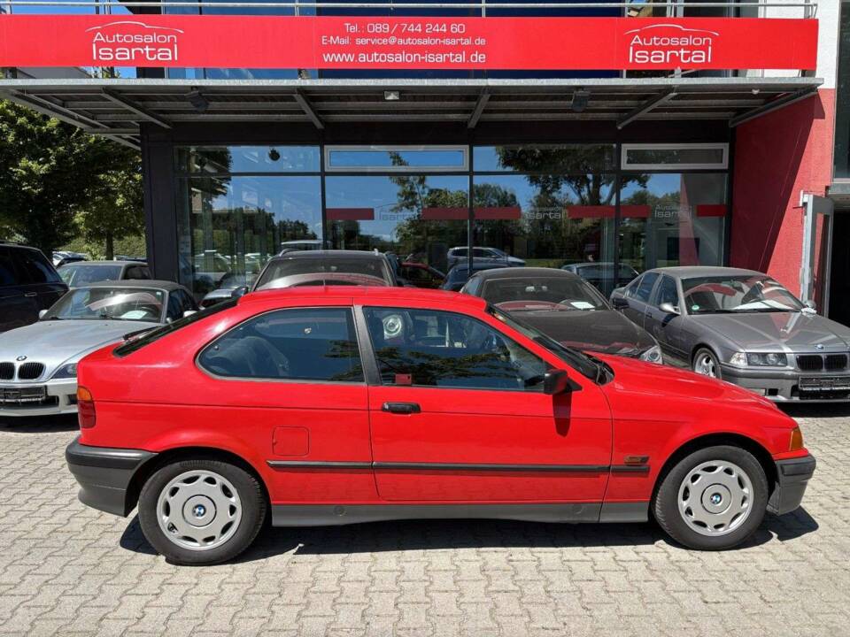 Image 5/21 of BMW 316i Compact (1994)