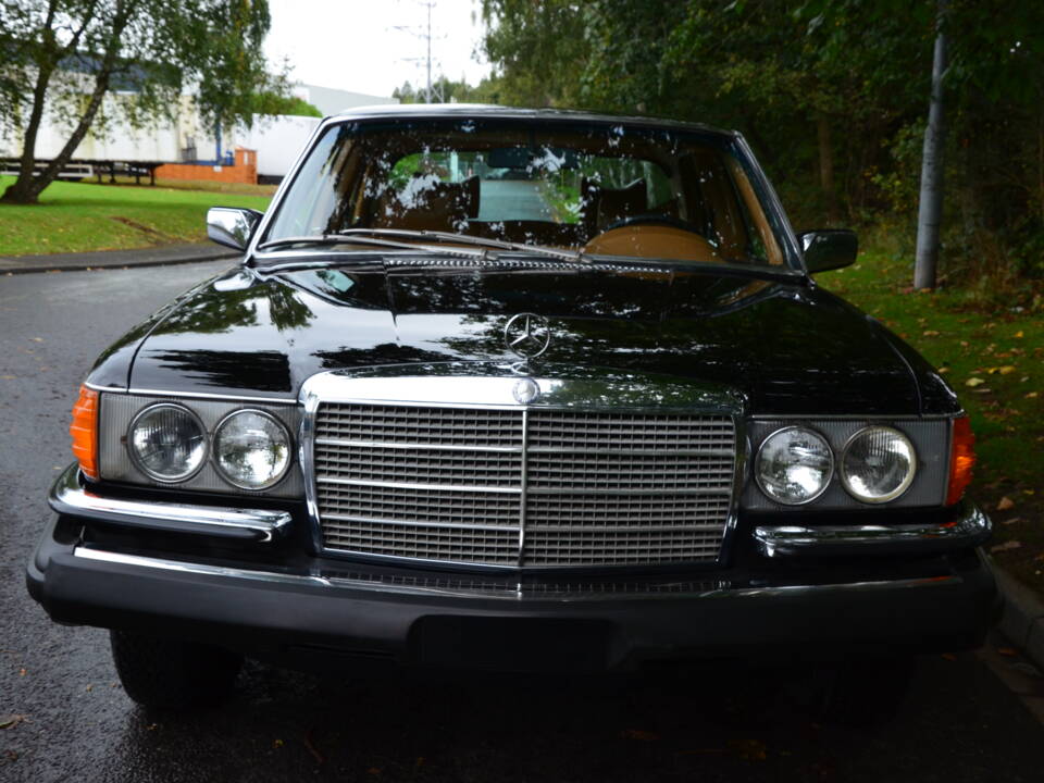 Image 8/39 of Mercedes-Benz 450 SEL 6,9 (1979)