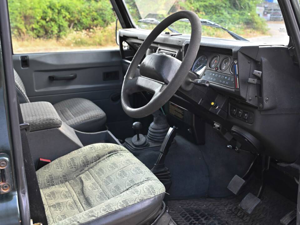 Image 29/50 of Land Rover Defender 110 300Tdi (1998)
