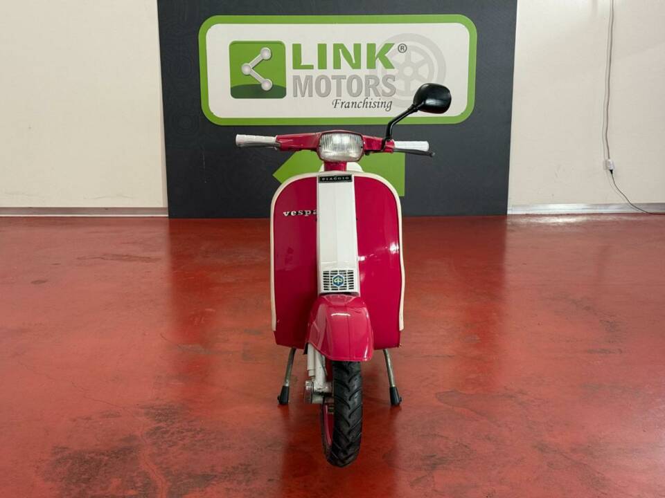 Immagine 2/26 di Piaggio Vespa 50 N Special (1980)