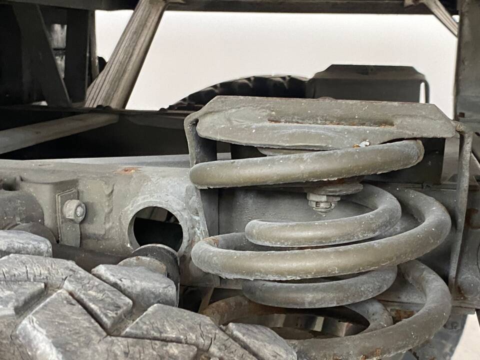 Afbeelding 58/67 van Mercedes-Benz Unimog 2010 (1951)