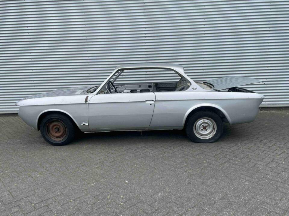 Bild 2/34 von BMW 2000 CS (1968)