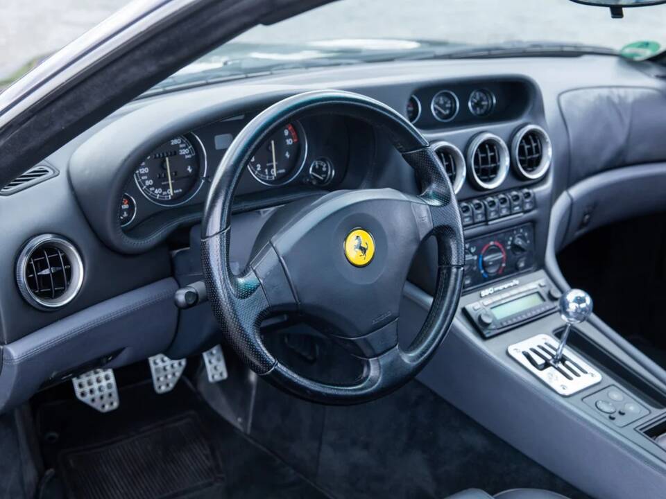 Image 10/10 of Ferrari 550 Maranello (1997)