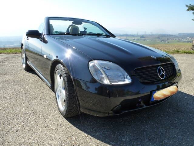 Image 45/53 of Mercedes-Benz SLK 230 Kompressor (1999)