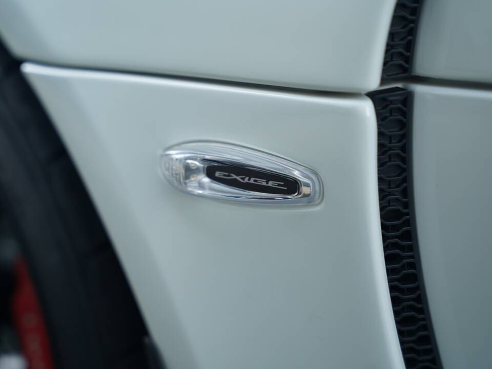 Image 41/50 of Lotus Exige S (2013)