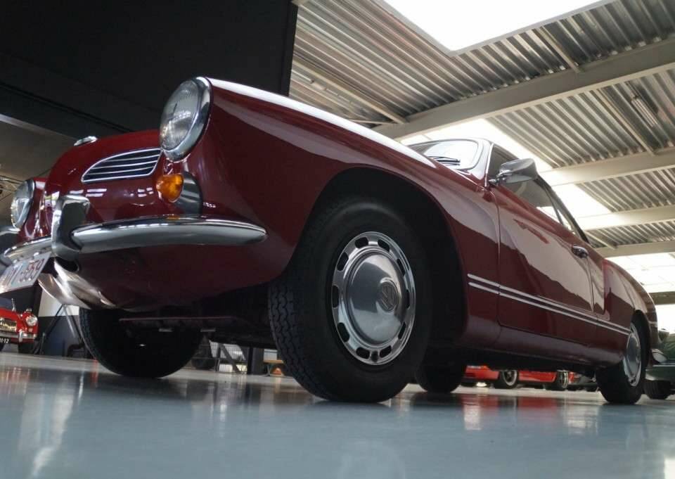 Image 38/50 of Volkswagen Karmann Ghia 1500 (1969)