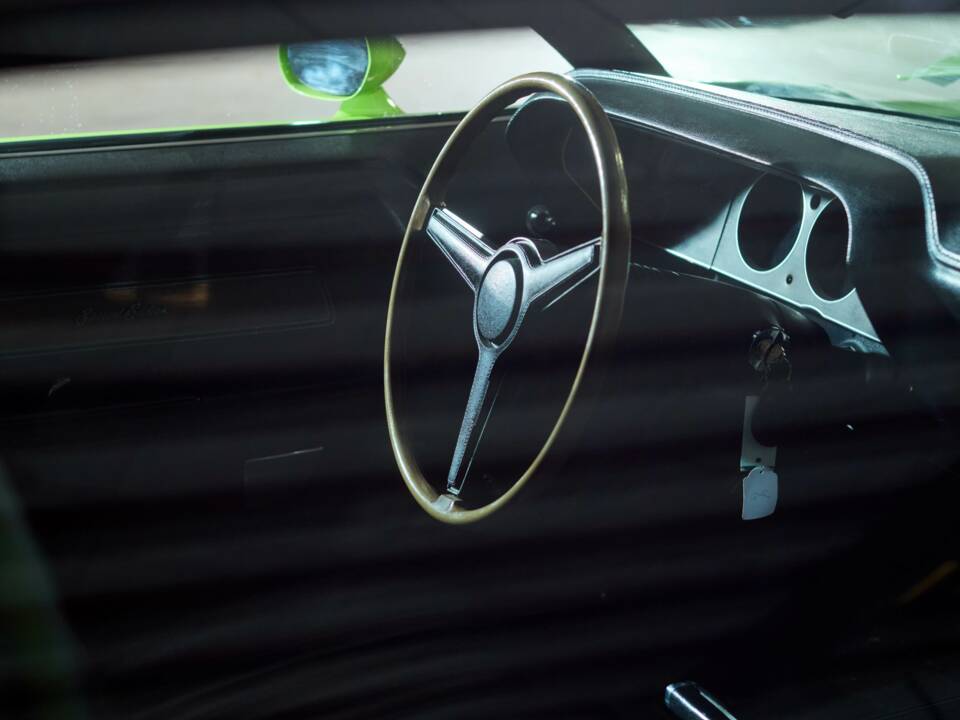 Immagine 44/71 di Dodge Challenger R/T (1970)