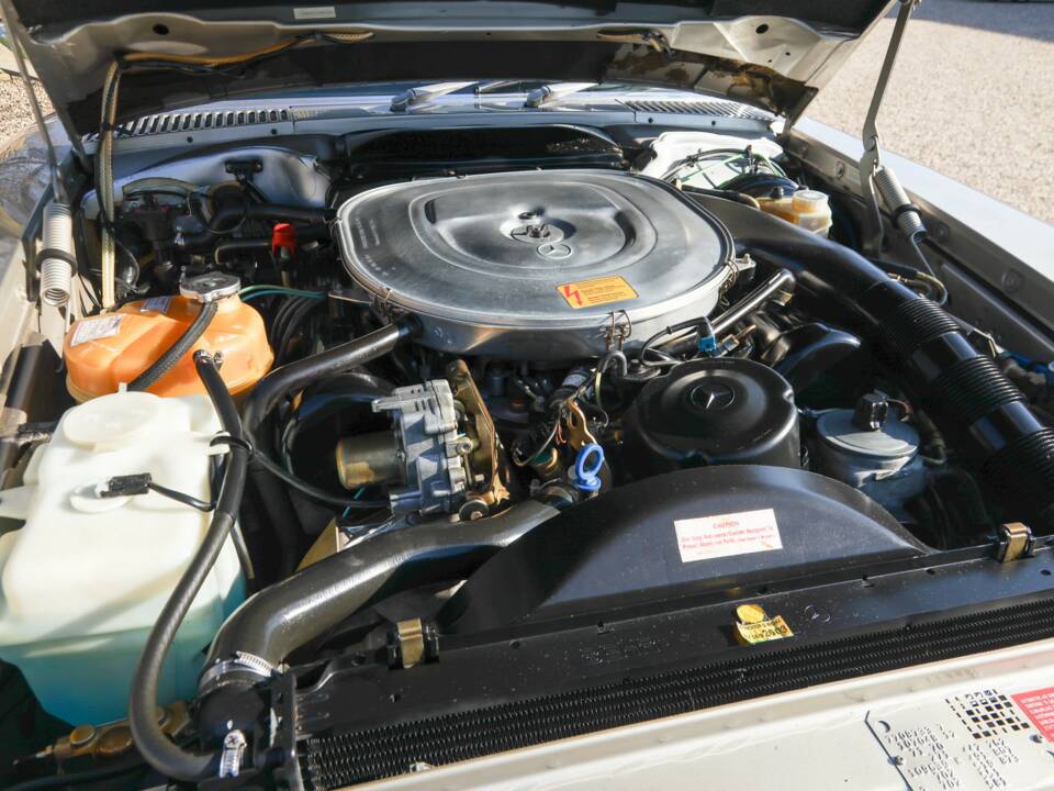 Bild 34/50 von Mercedes-Benz 560 SL (1987)