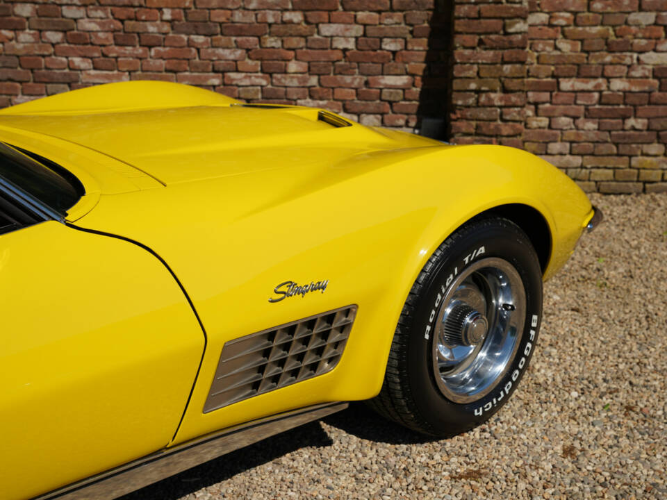 Image 36/50 of Chevrolet Corvette Stingray (1972)