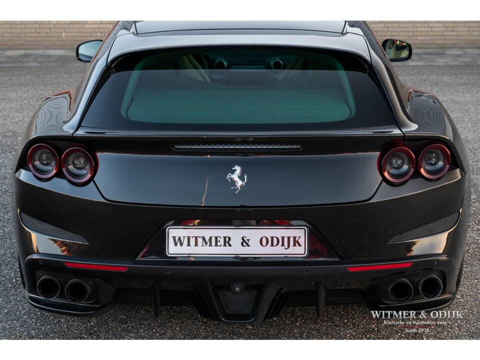 Bild 47/47 von Ferrari GTC4Lusso (2017)