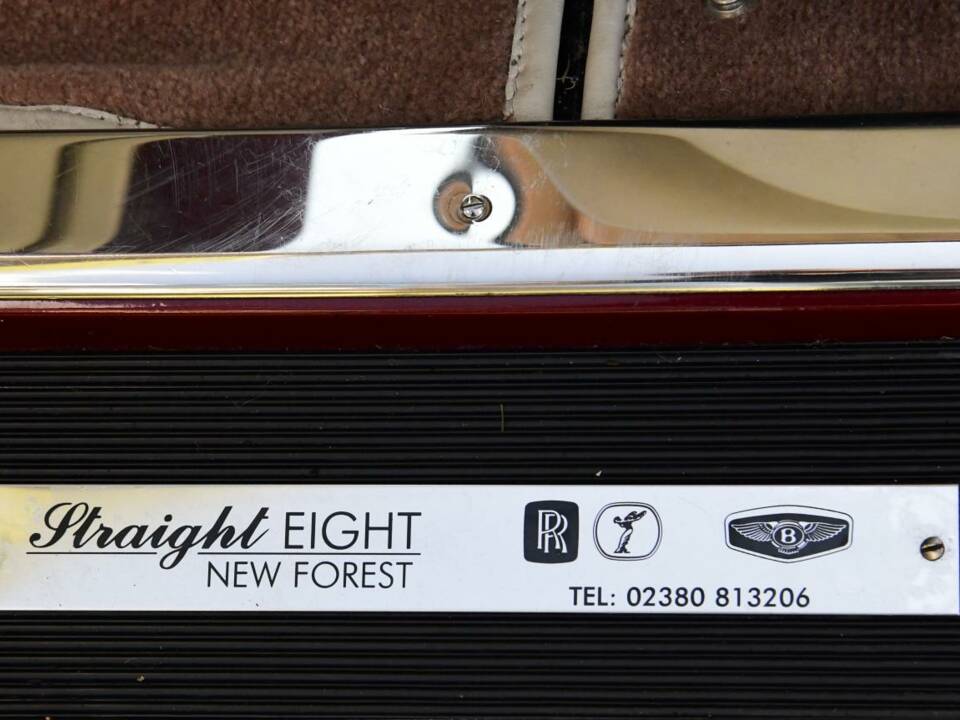 Image 35/50 of Rolls-Royce New Silver Dawn (1997)