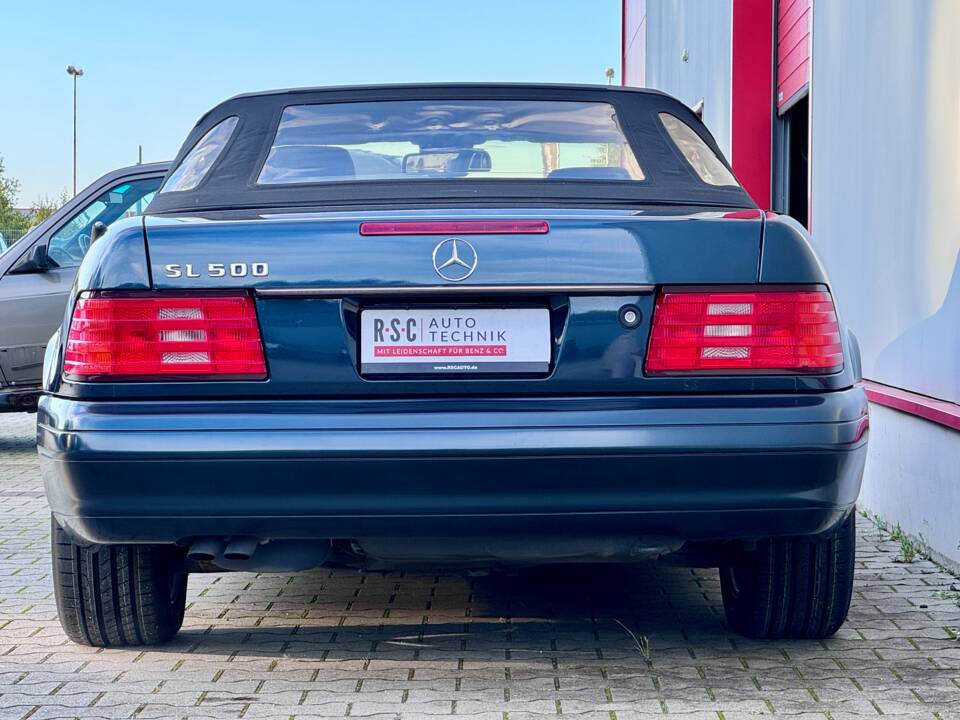 Image 3/49 de Mercedes-Benz SL 500 (1997)