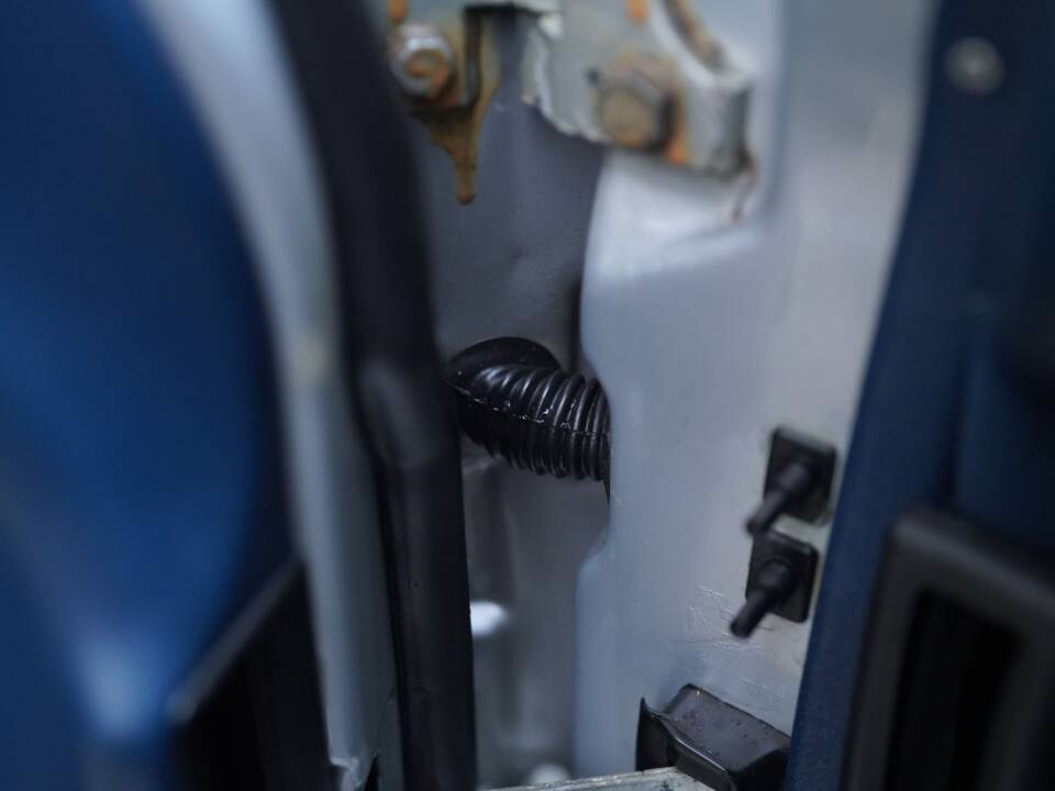 Bild 29/95 von Mercedes-Benz 450 SEL 6,9 (1976)