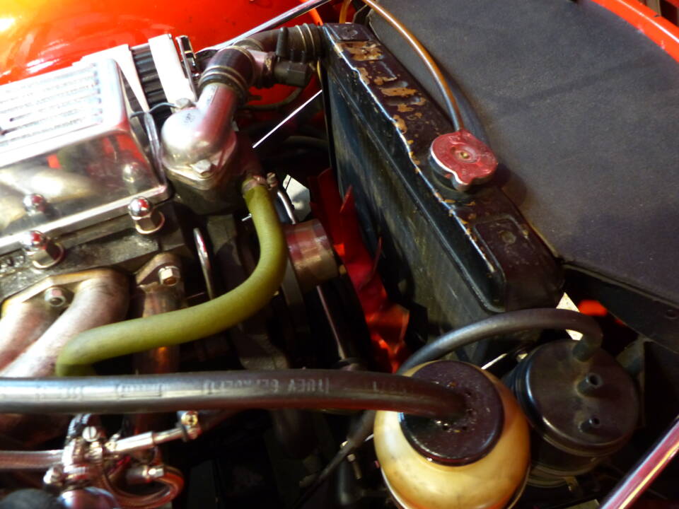 Imagen 72/75 de Triumph TR 6 (1973)