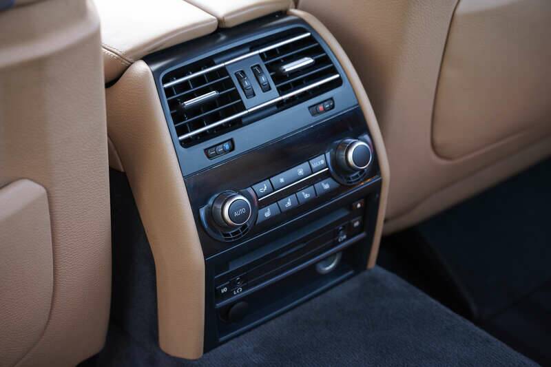 Image 47/50 de BMW 760Li (2011)