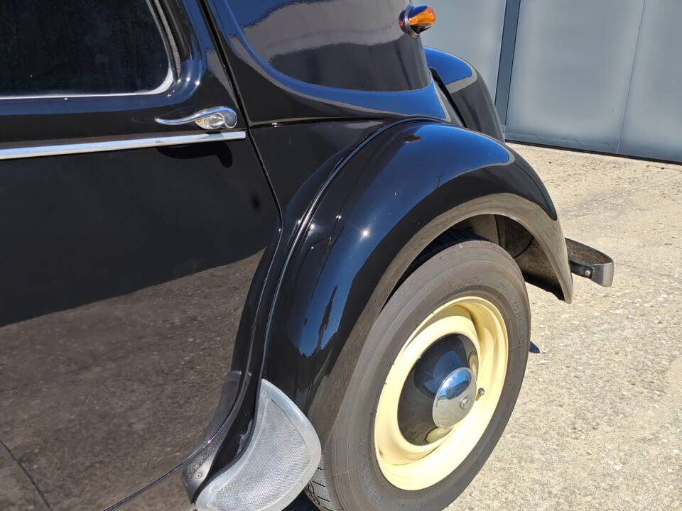 Image 35/47 of Citroën Traction Avant 11 B (1955)