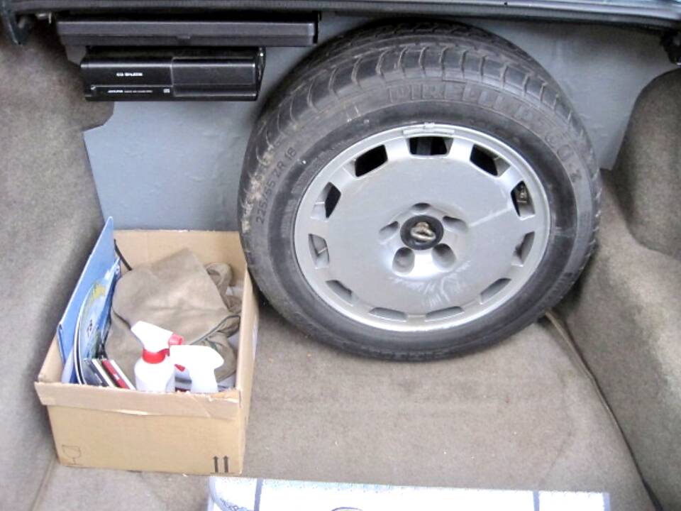 Bild 44/51 von Jaguar XJR 4.0 Sport (1991)