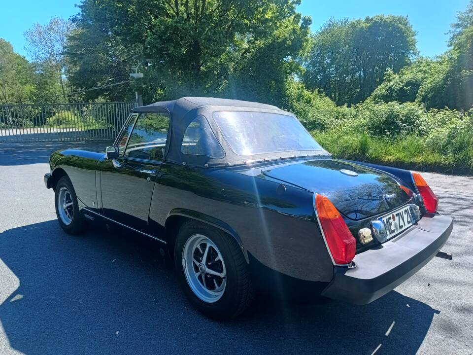Image 23/29 of MG Midget 1500 (1979)