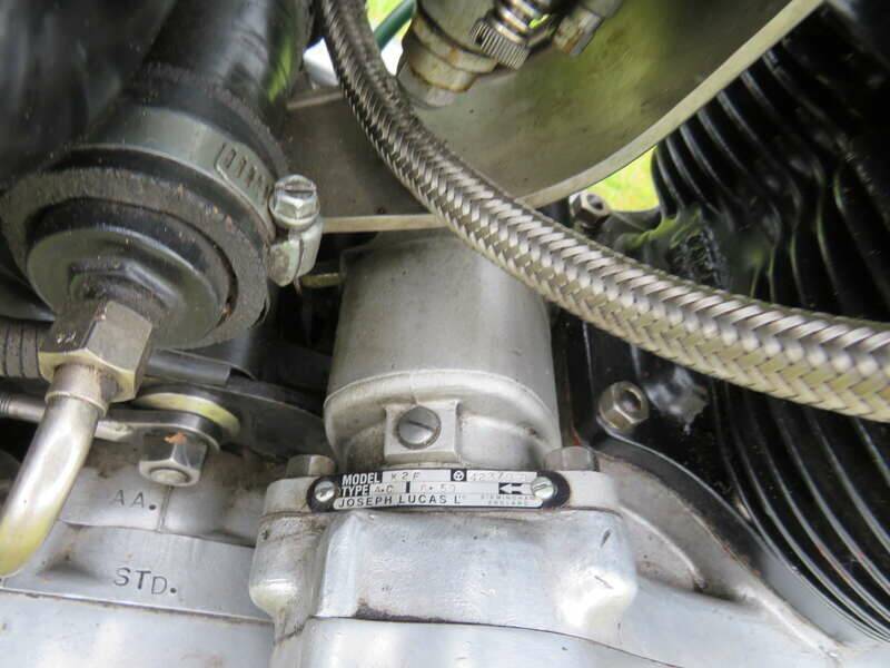 Image 28/43 of BSA A 10 Golden Flash (1960)