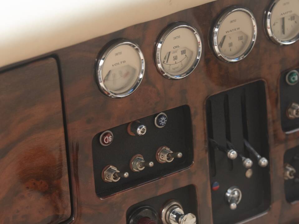 Bild 32/46 von Gilbern Invader (1972)