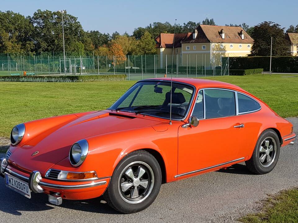 Image 5/79 of Porsche 912 (1969)