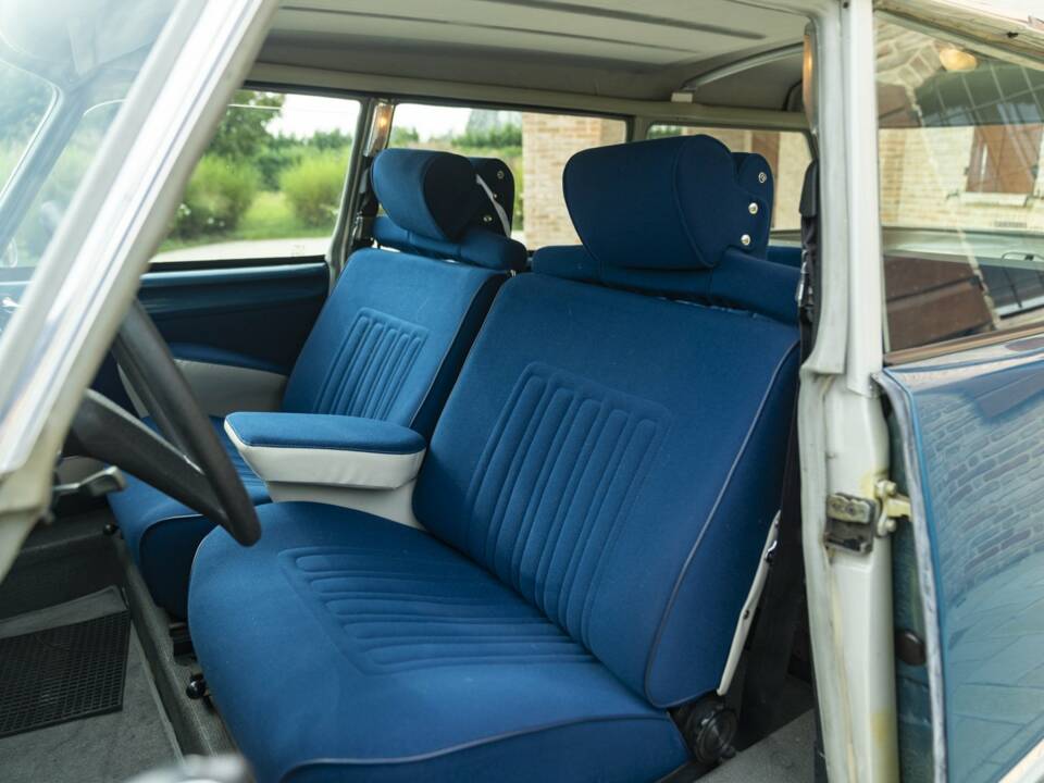 Bild 38/50 von Citroën DS 23 Break (1973)