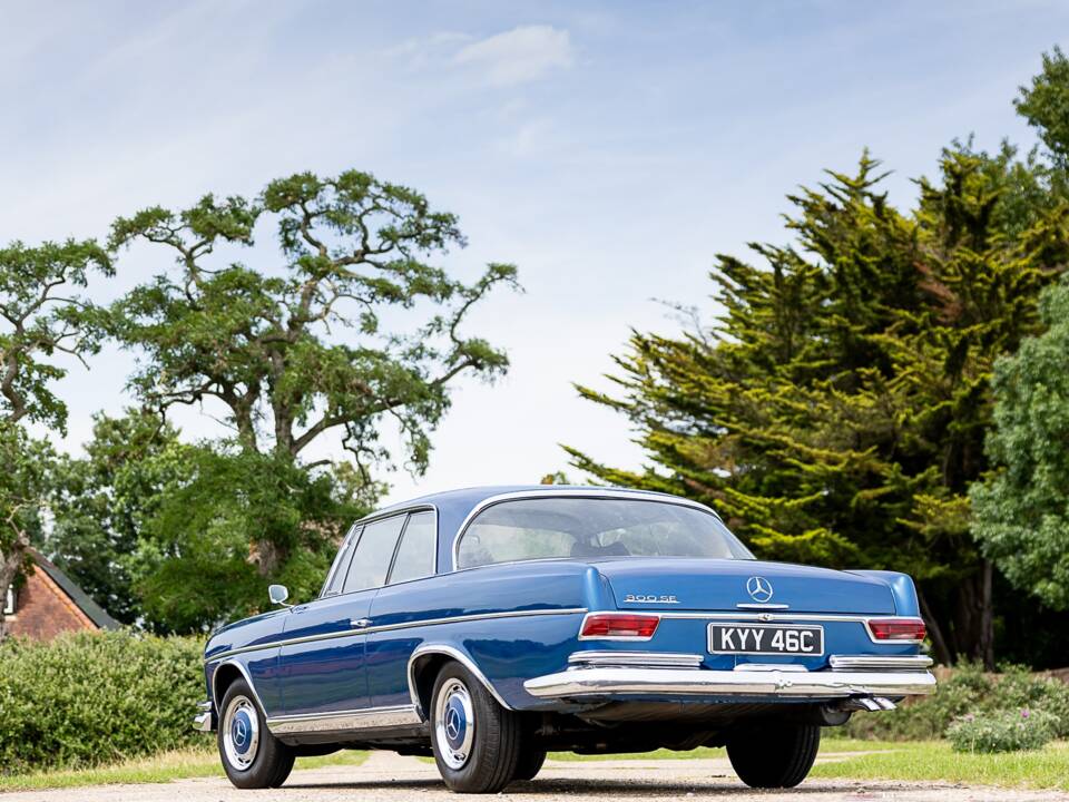 Bild 19/50 von Mercedes-Benz 300 SE (1965)