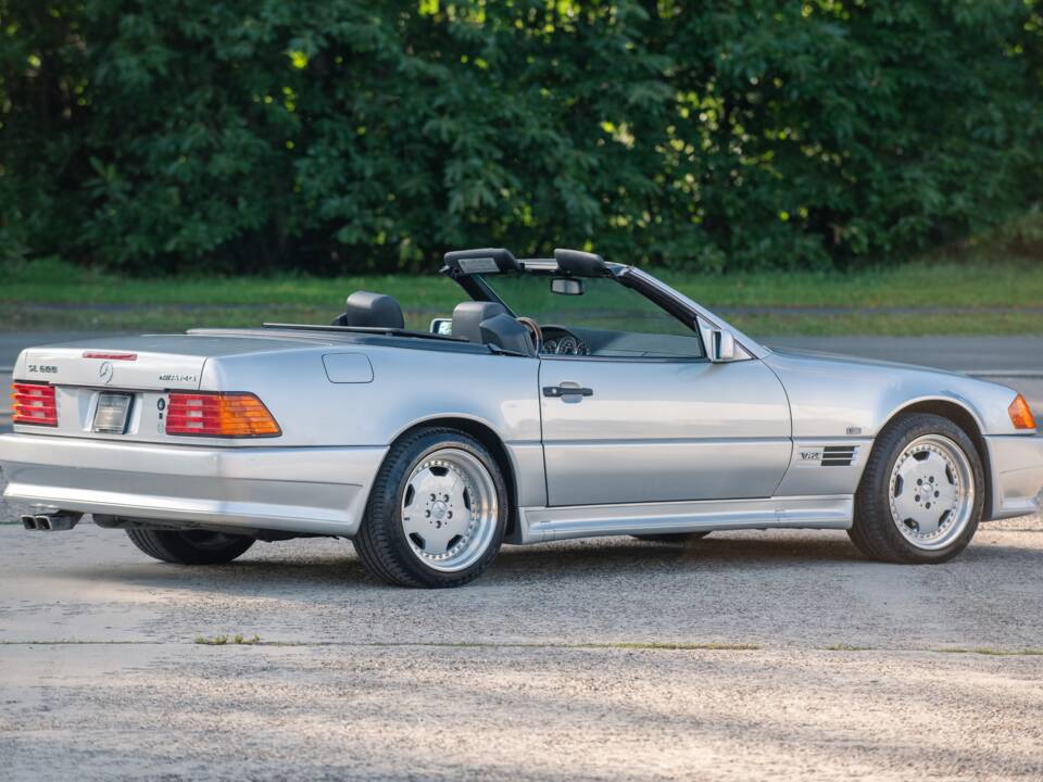 Bild 11/38 von Mercedes-Benz SL 600 6.0 AMG (1994)