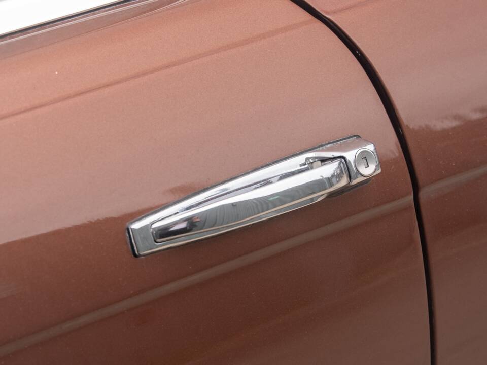 Bild 47/50 von Mercedes-Benz 350 SL (1979)