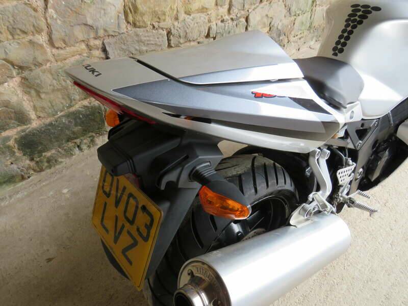 Imagen 39/41 de Suzuki DUMMY (2003)