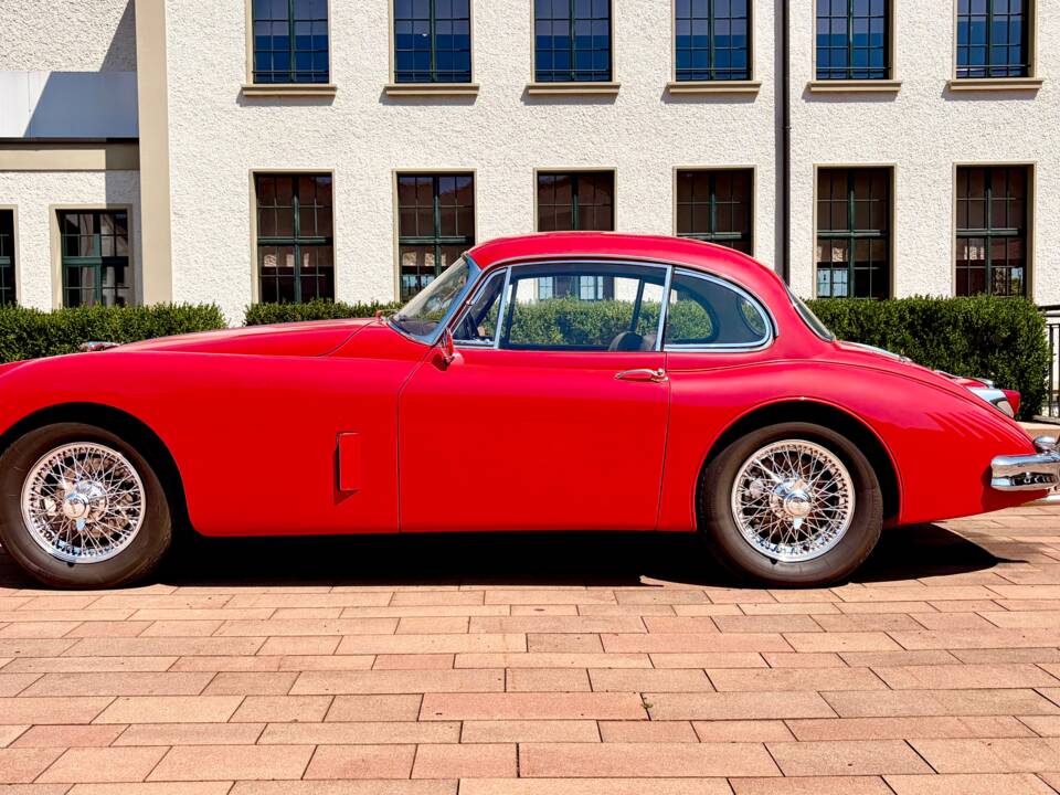 Imagen 2/20 de Jaguar XK 150 FHC (1957)