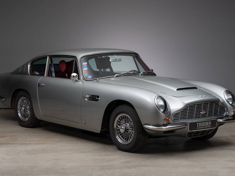 Bild 3/36 von Aston Martin DB 6 Vantage (1966)