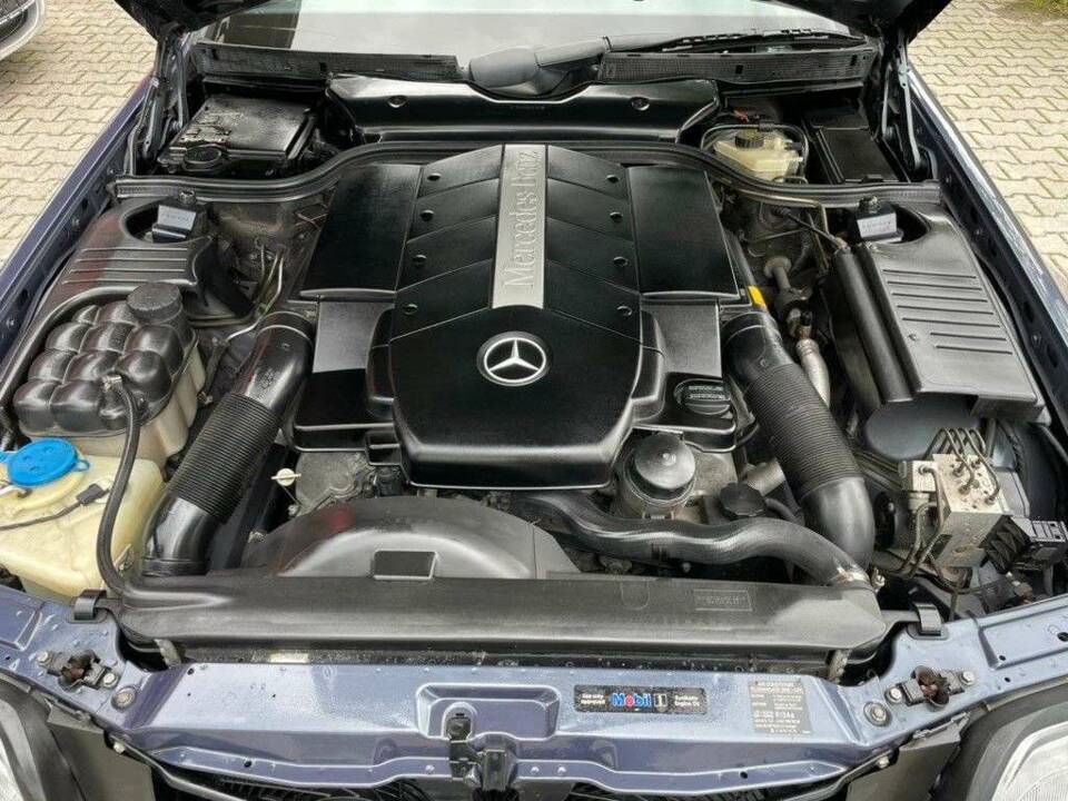 Immagine 20/20 di Mercedes-Benz SL 500 (2000)