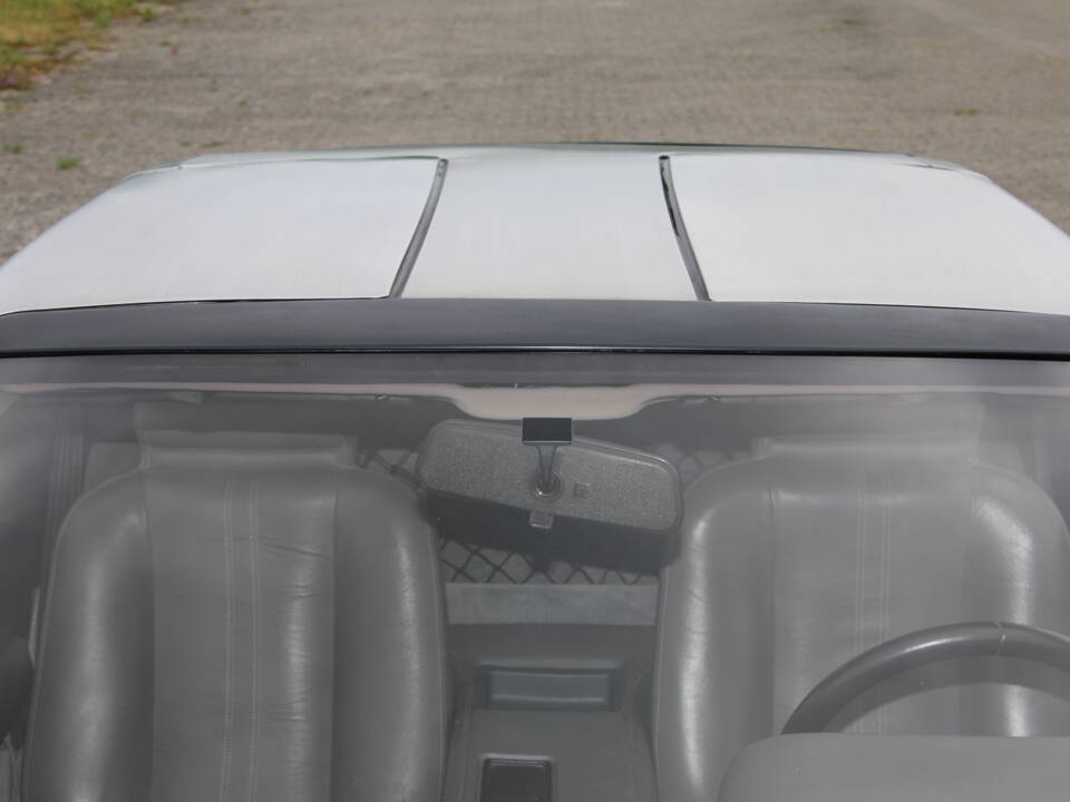 Image 61/92 of DeLorean DMC-12 (1982)