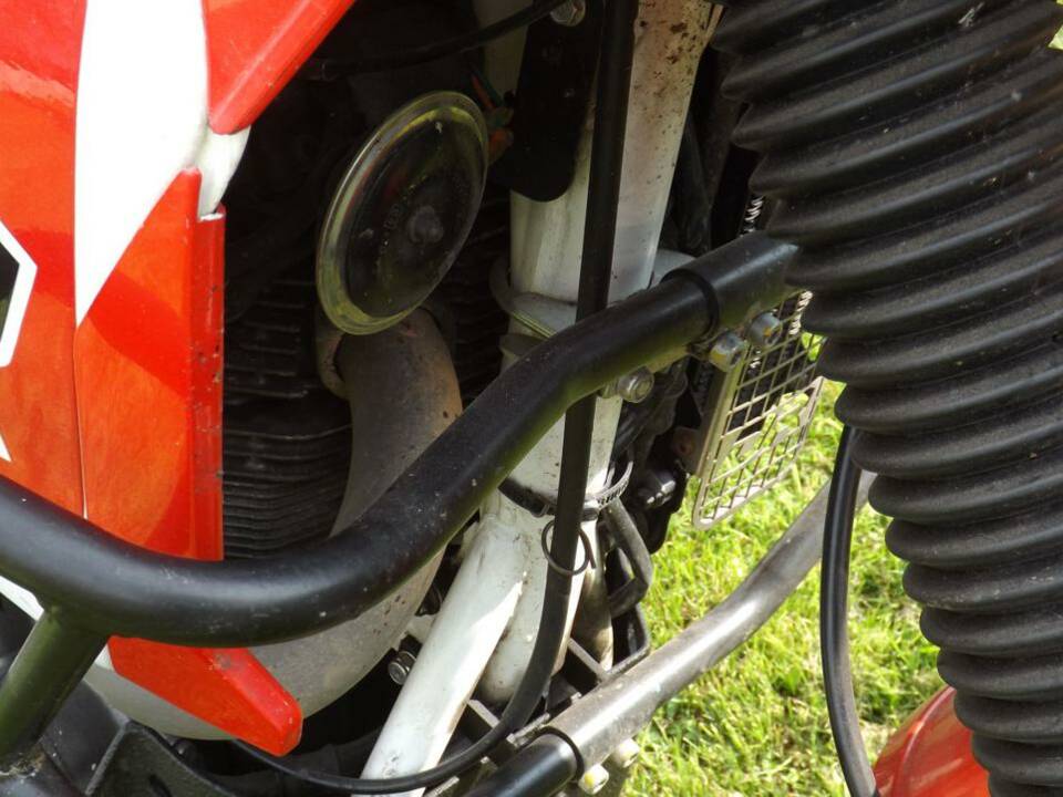 Image 7/34 of Suzuki DR 800S Big (1990)