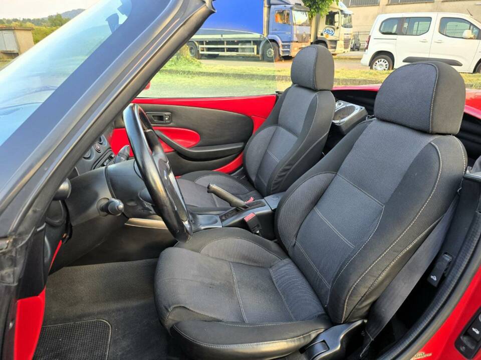 Immagine 4/34 di FIAT Barchetta 1.8 16V (1997)