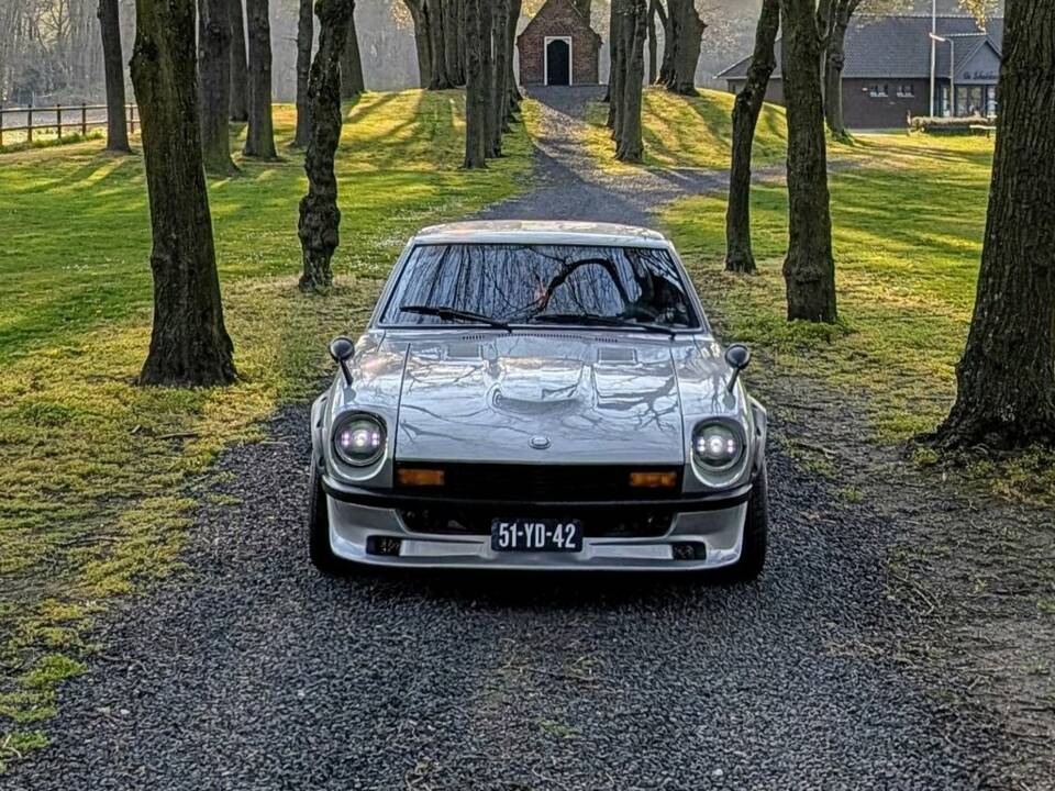 Image 3/8 of Datsun 280 Z (1977)