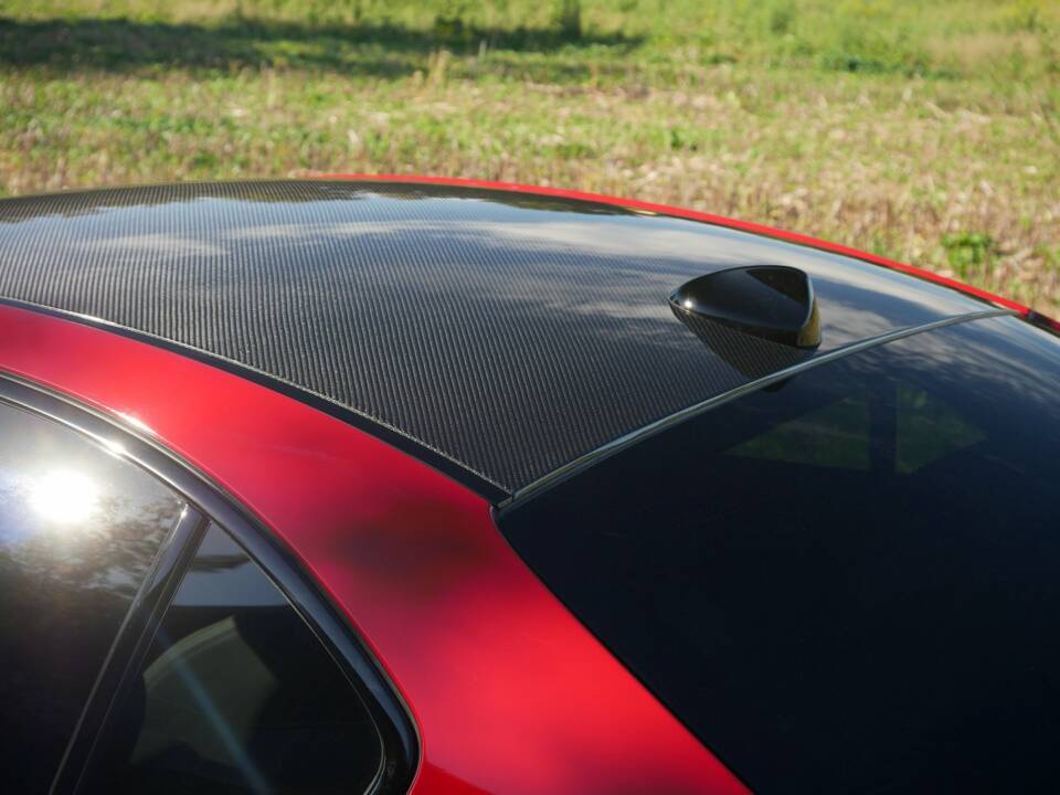 Bild 9/40 von Alfa Romeo Giulia Quadrifoglio (1900)