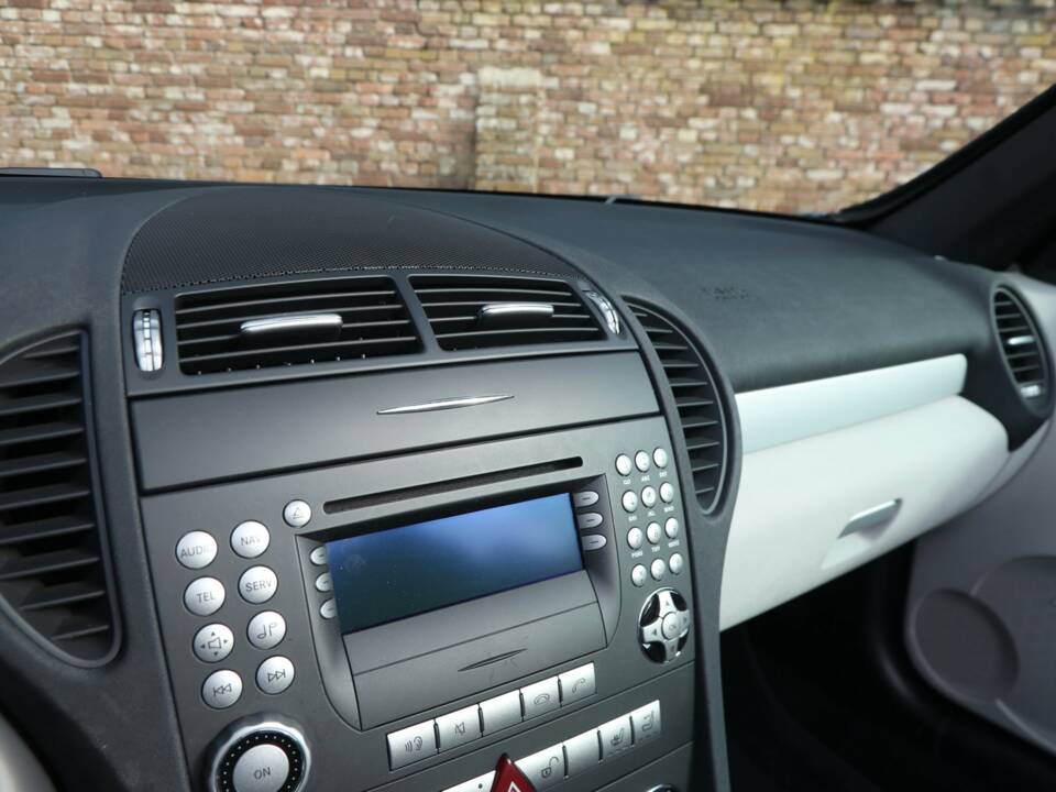 Bild 29/50 von Mercedes-Benz SLK 280 (2005)