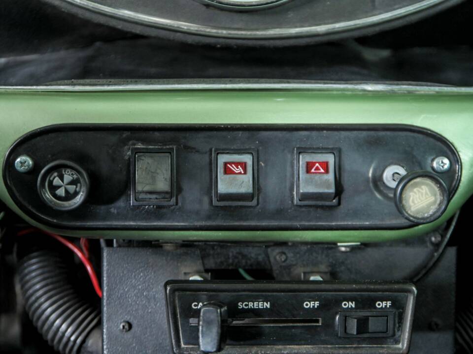 Image 23/50 of Austin Mini 1000 (1983)