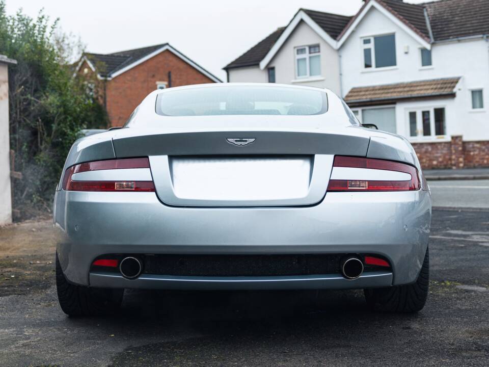 Image 7/27 de Aston Martin DB 9 (2005)