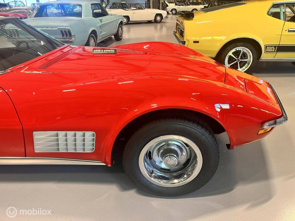 Imagen 8/23 de Chevrolet Corvette Stingray (1971)