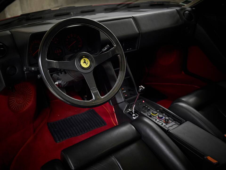 Image 69/99 of Ferrari Testarossa (1991)